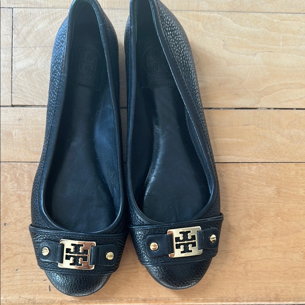 Tory Burch Black Leather Ballet Flats with Gold Logo